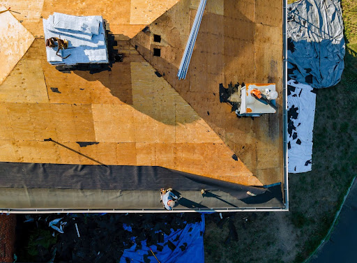 How Florida Homeowners Can Afford Roof Replacement | GuardianHome