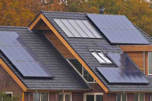 Roof-Integrated Solar Systems- Aesthetic Upgrade or Maintenance Headache